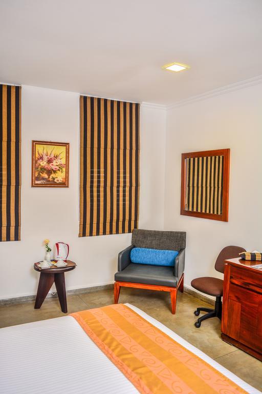 City Breeze By Amaranta Colombo Exterior photo
